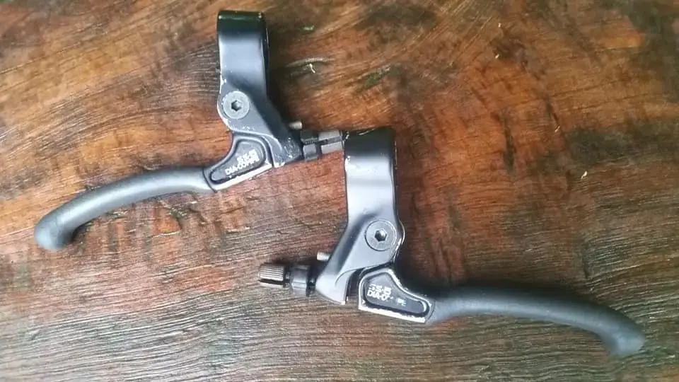 brake_levers_01.webp