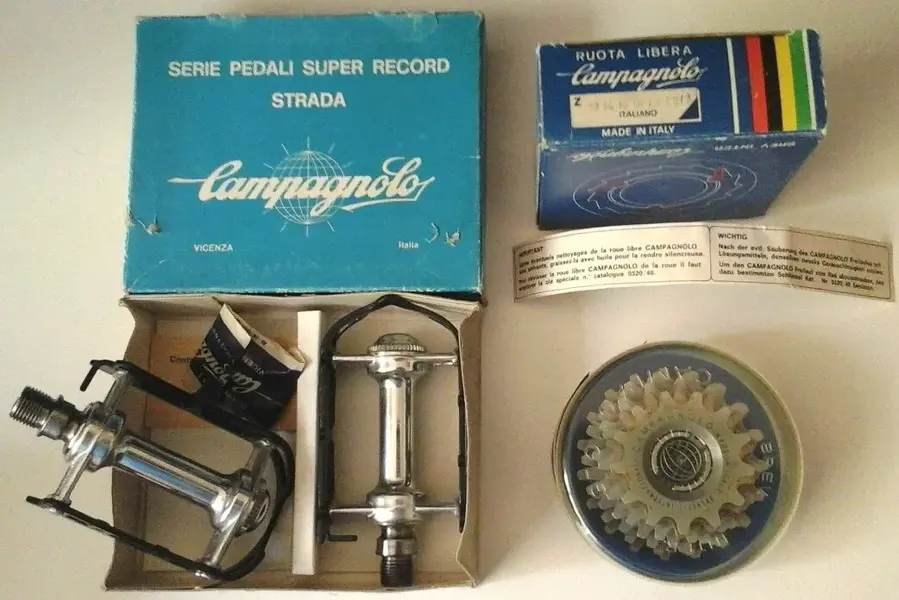pedals+freewheel.webp