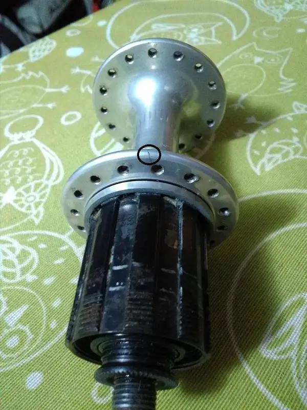 XTR M900 rear hub a.webp