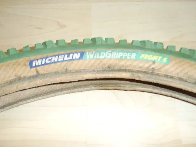 tyre 002.webp