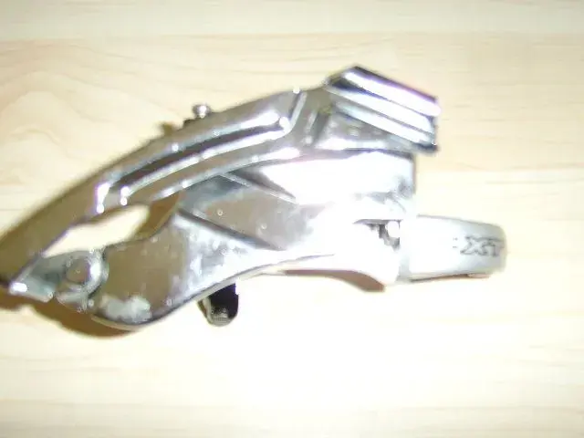 F mech 003.webp