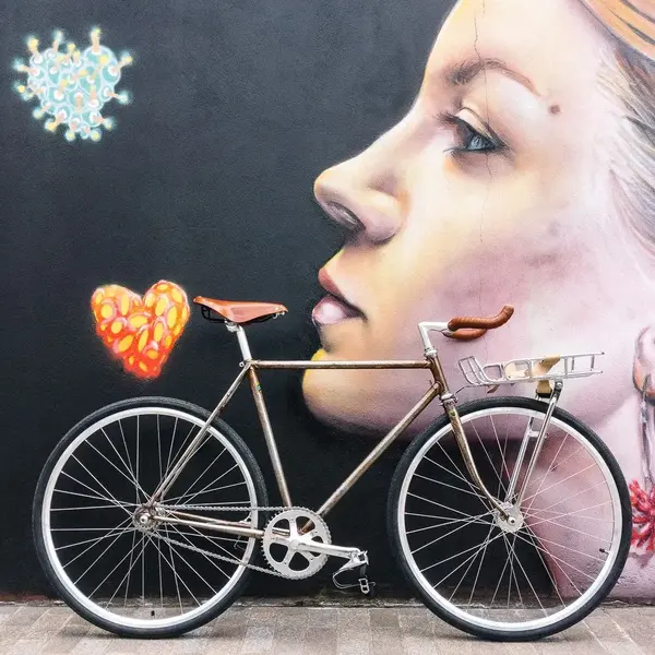RetroBike-001.webp
