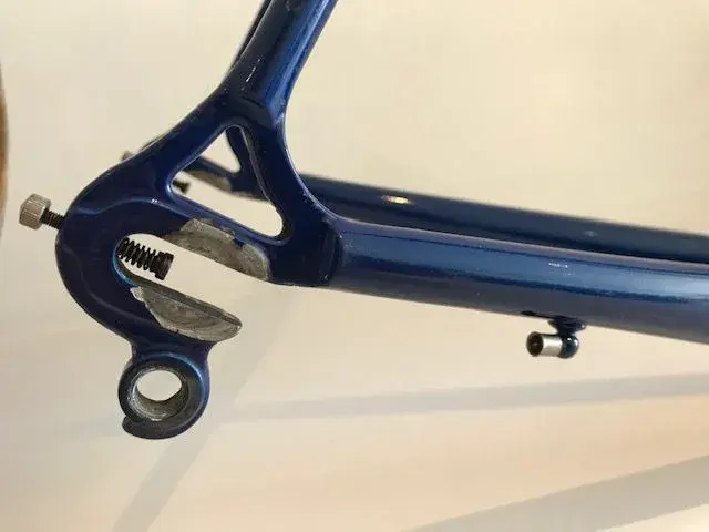 de rosa lopro chainstay drive side.webp