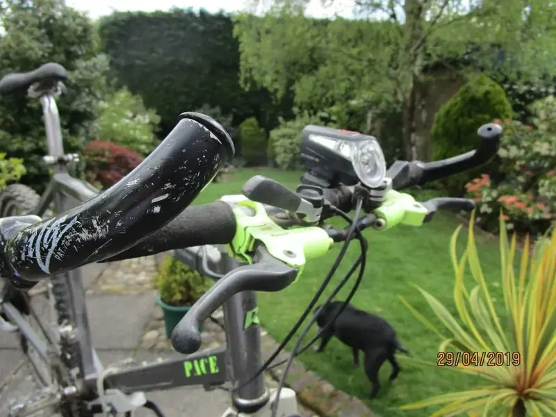 Pace RC100 with Magura Hydro Stops.webp