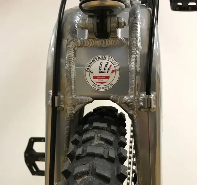 Sanan swingarm.webp