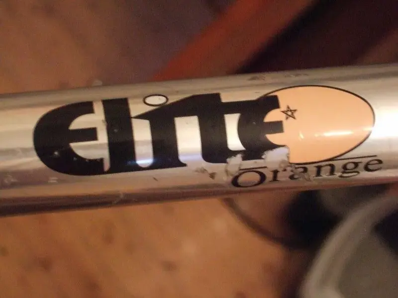 elite_downtube.webp