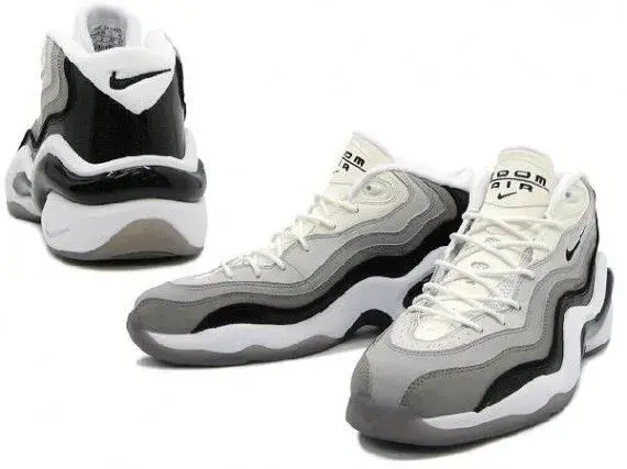 zoom-flight-95-black-white-1.webp
