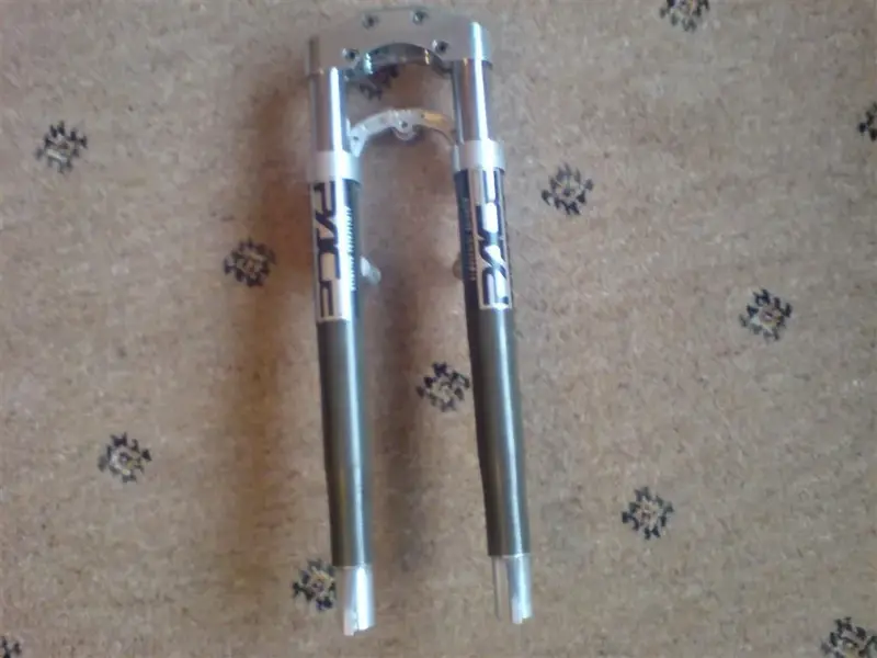 RC35 Forks.webp