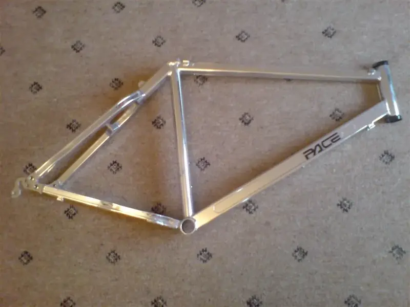 RC200 F3 Frame.webp