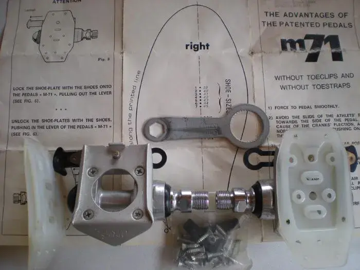 cinelli-m71-pedals1-comp.webp