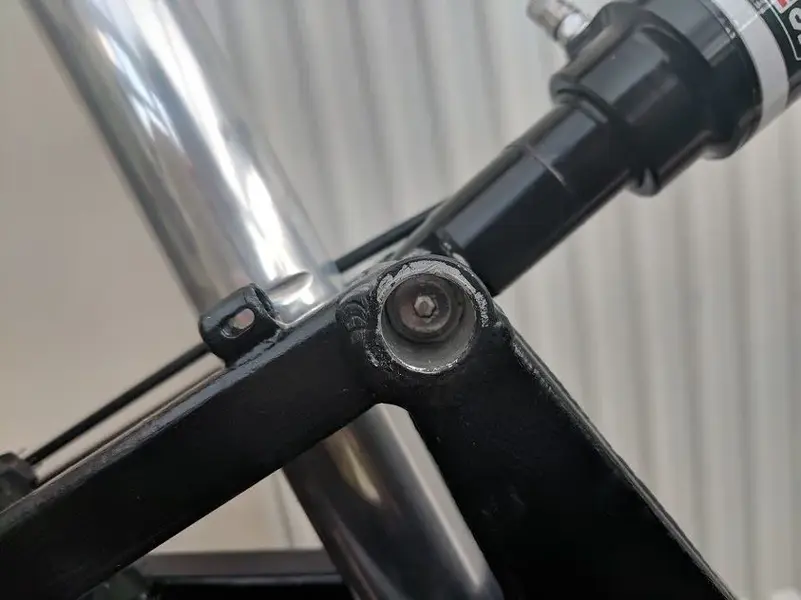 Swingarm_mount.webp