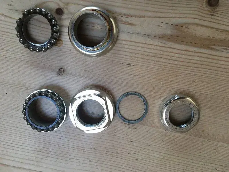 Campag Headset RB.webp