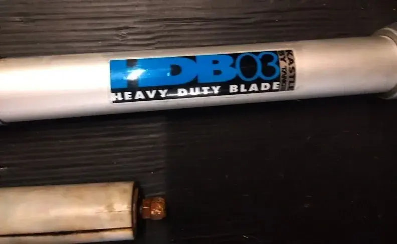 tange3.webp