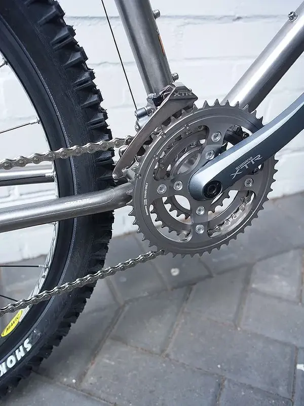 Hei Hei 97 Side_Full XTR M950.webp