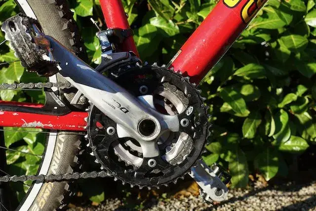 chainset, sun.webp