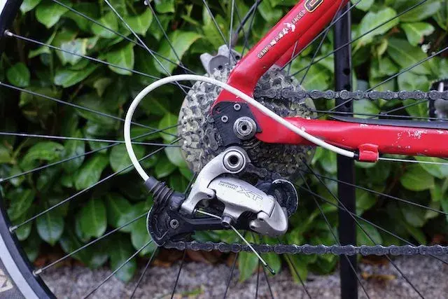 right, rear gears.webp