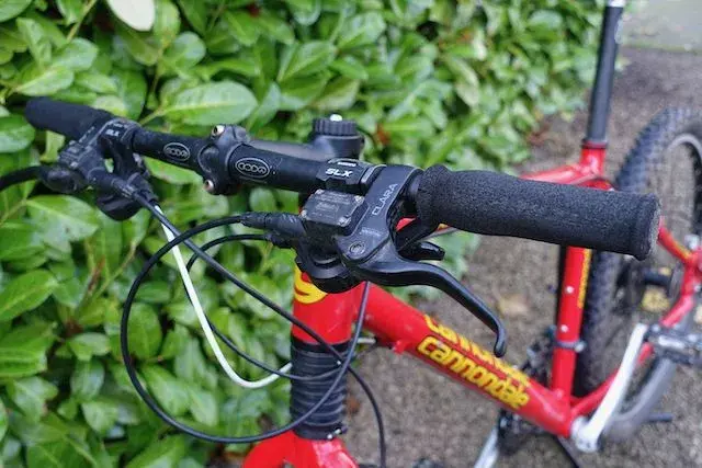 bars, front angle.webp