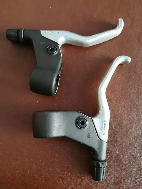 shimano levers 1.webp