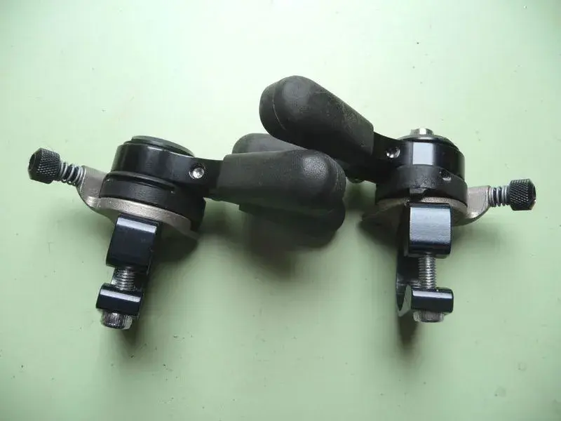 mavic 825 shifters.webp