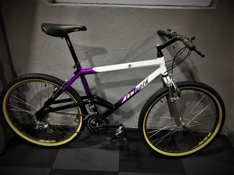 Mammoth RC201 Limited Edition with Manitou..webp