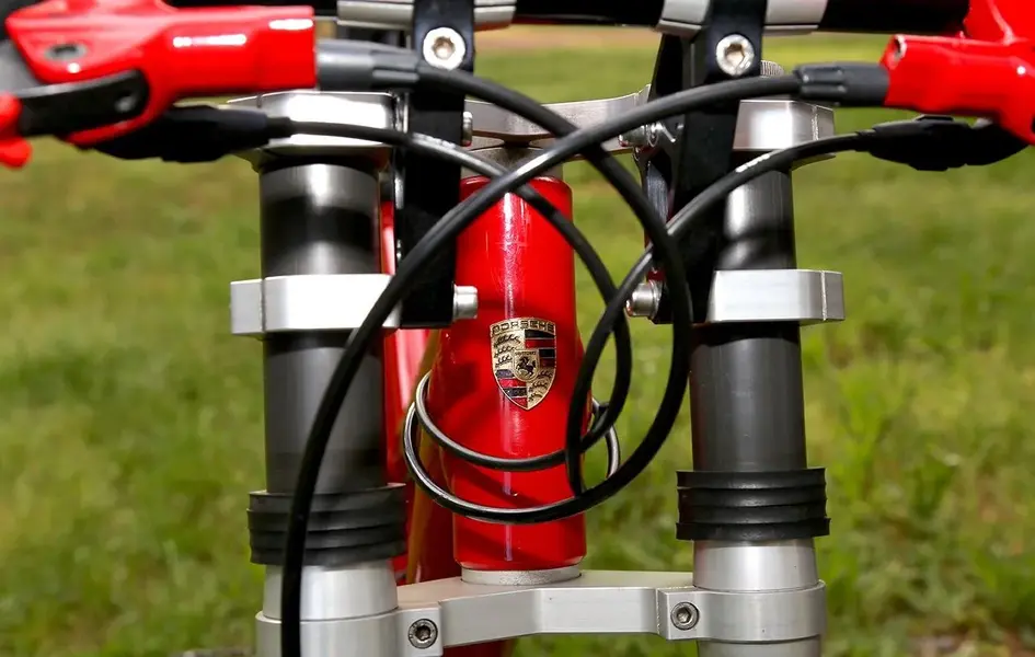 Porsche-Bike-S-GSIII-shocks.webp