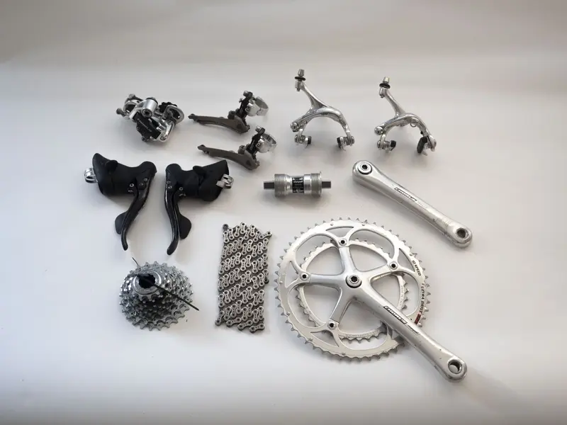 Campagnolo chorus groupset sale sales