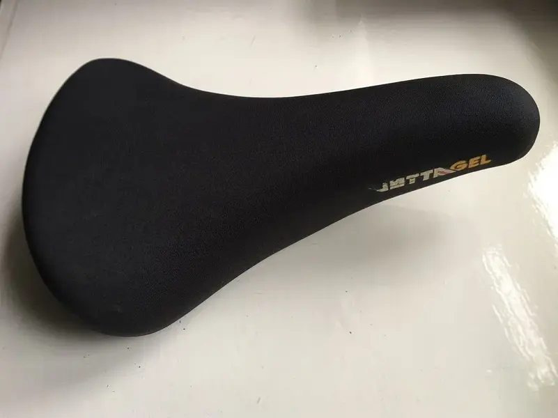 Vetta Gel saddle (1).webp