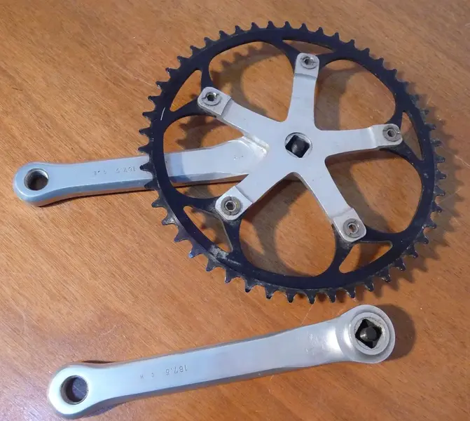 chainset back.webp