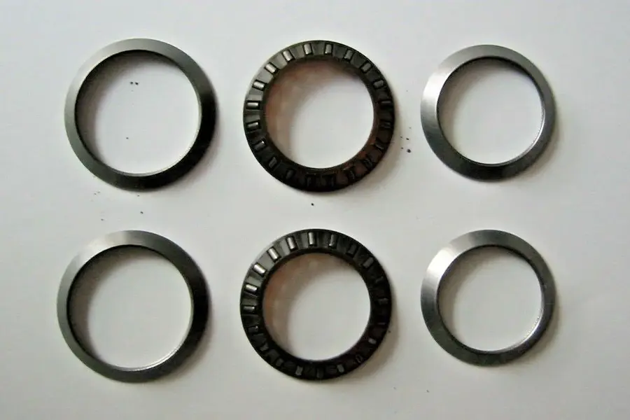 Stronglight Needle Bearings.webp