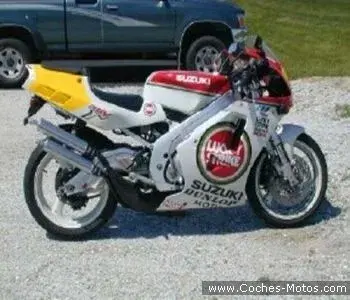 moto-193707277.webp