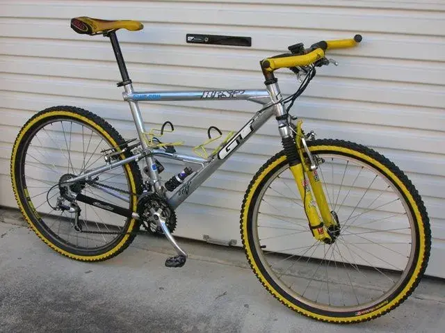 GT RTS 2 Yellow.webp