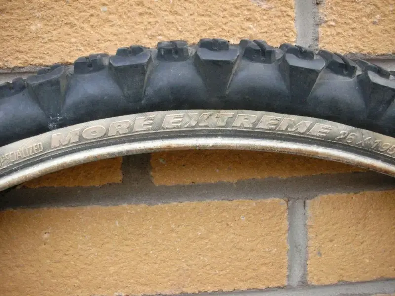 Specialized More Extreme Tyre 003.webp