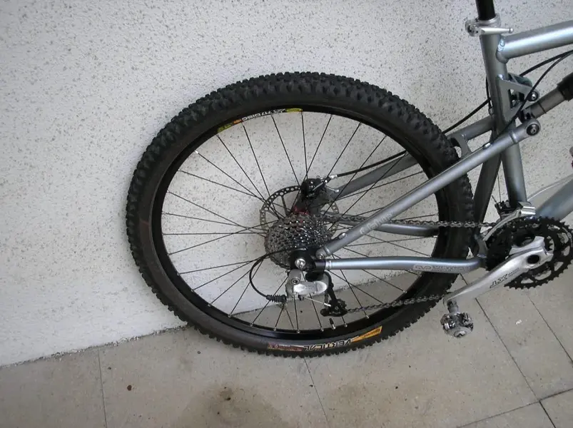 PB040040a.webp