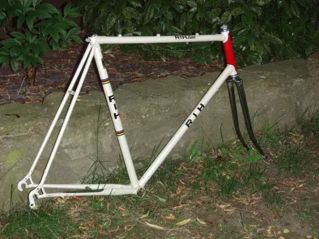 RIH Luxe frame.webp