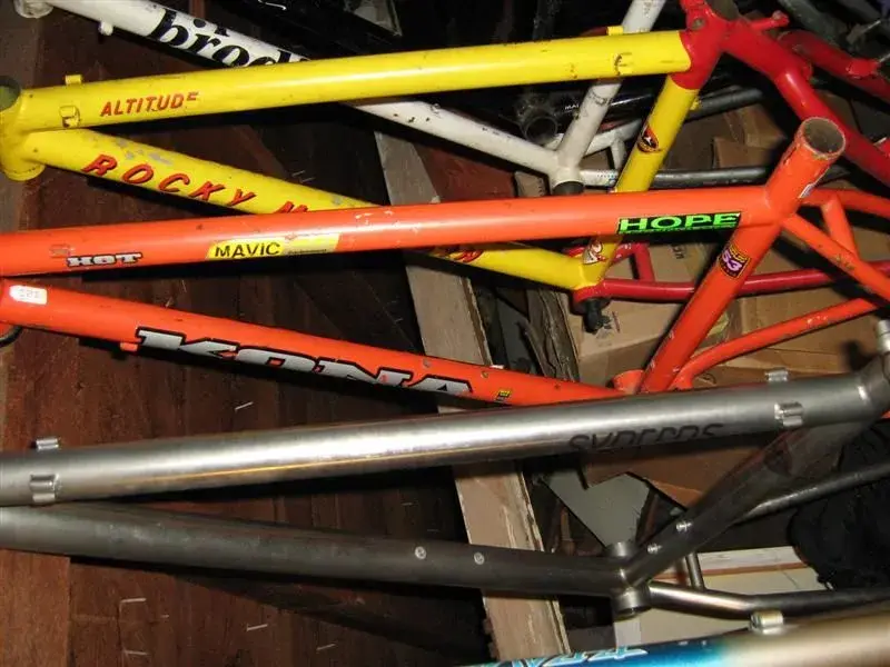 Picture 004 (Medium).webp