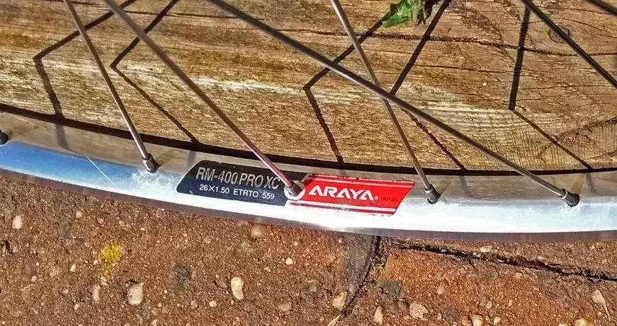 Retro Araya RM-400 XC Pro Front wheel Paralax Shimano XT hub 