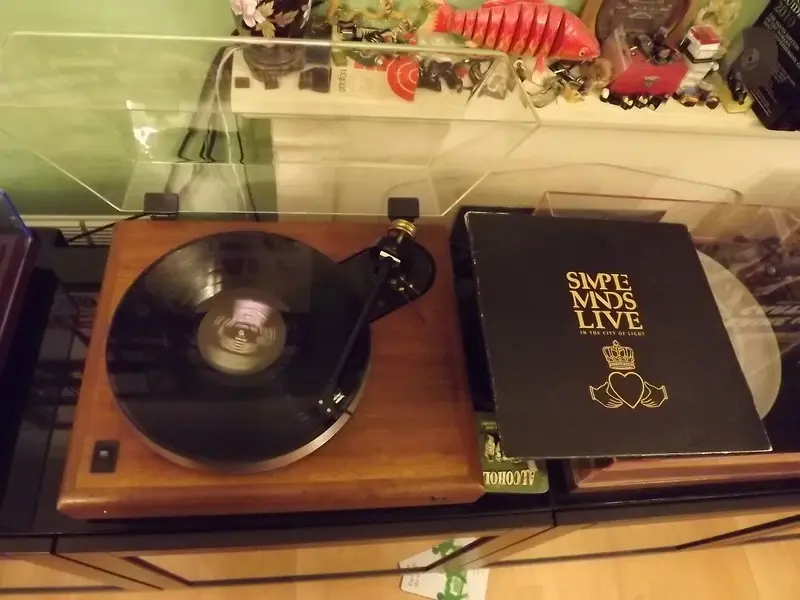 Turntable-4.webp