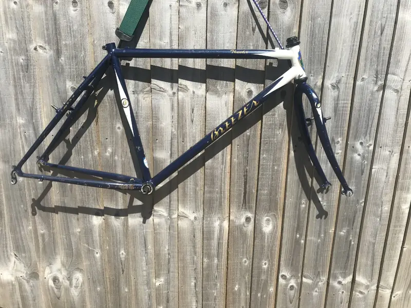 Breezer Thunder - 19".webp
