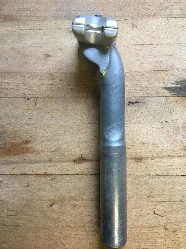 Campag seatpost RB.webp