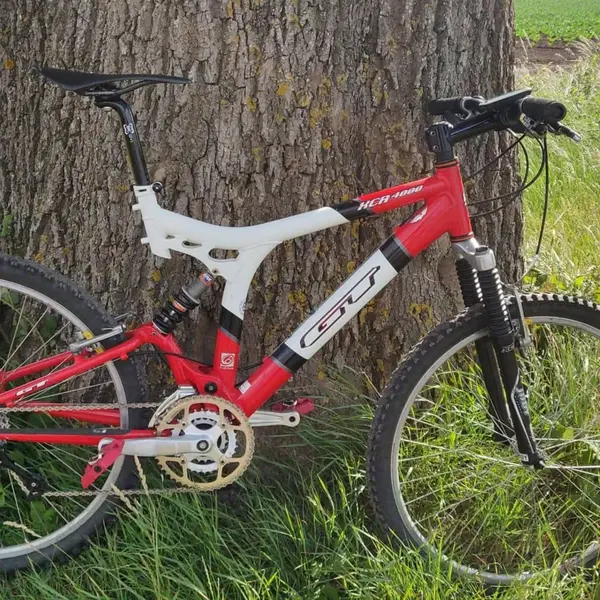 GT XCR4000 - Out.webp