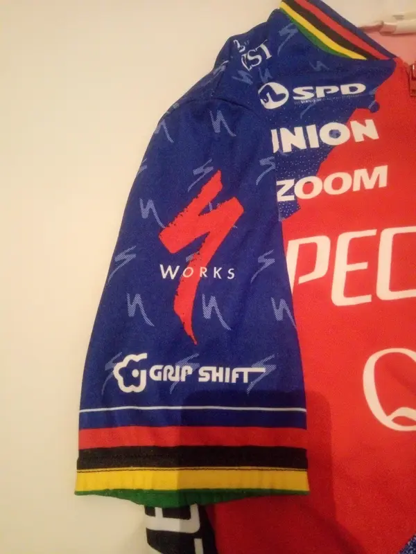 Jersey 2.webp