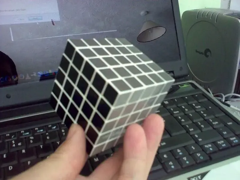 02062009283.webp