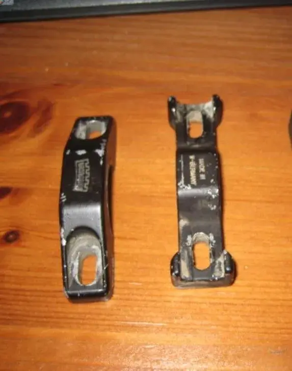 MAGURA FIRST GENERATION HYDROSTOP frame mounts 3.webp