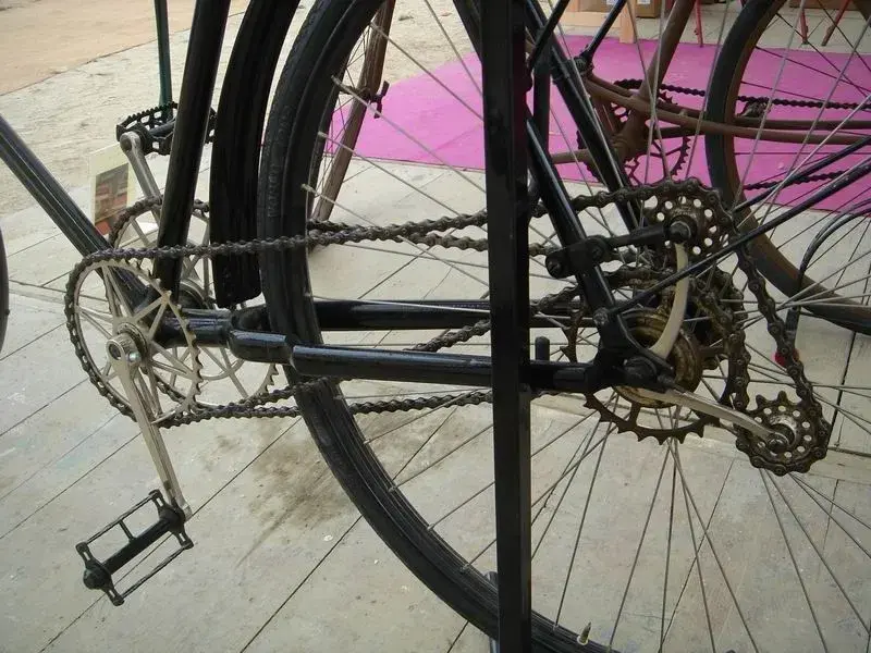 Cluster Fook with Drilled Jockey Wheels.webp