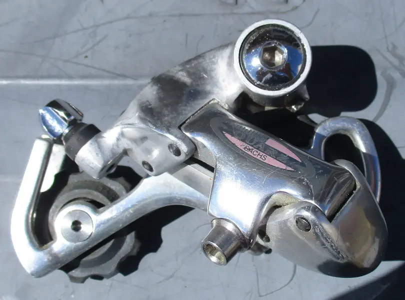 Quarz rear 1.webp