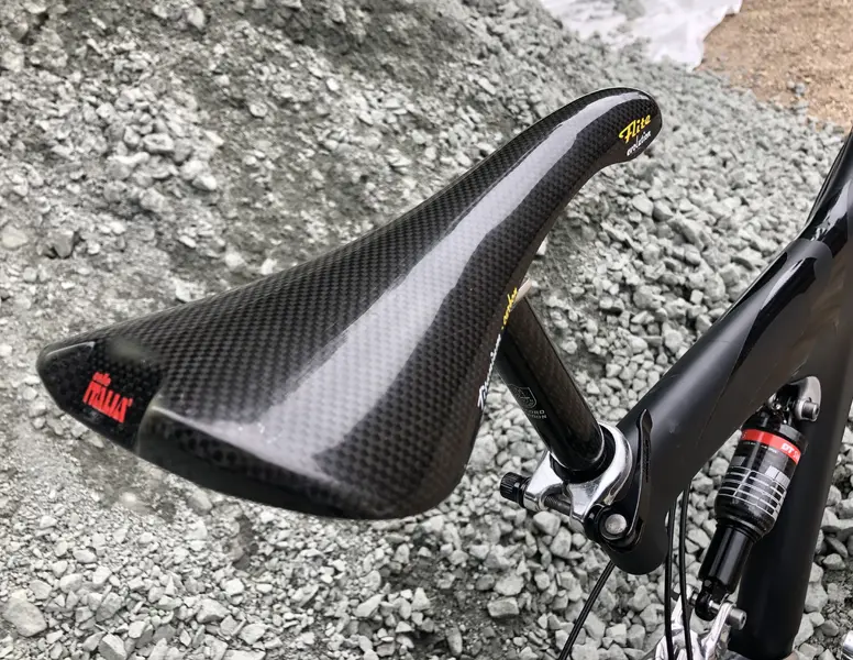 Trek Y-50 Dark Tribute (6).webp