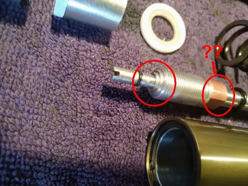 Z1 BAM left cartridge defect 1000px marked 2.webp