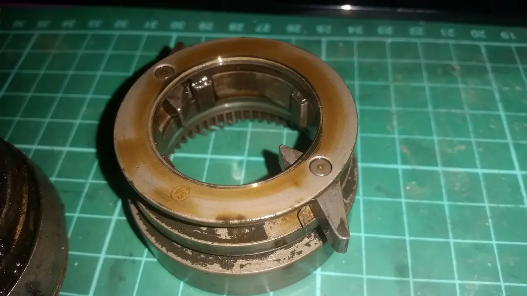 4 speed hub 4.webp