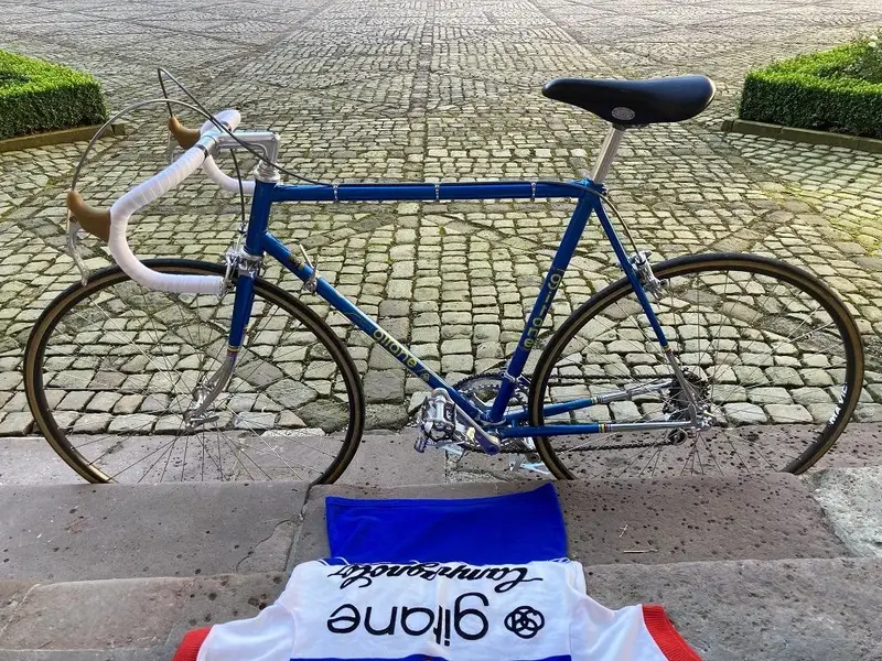 gitane bleu_left_01.jpg