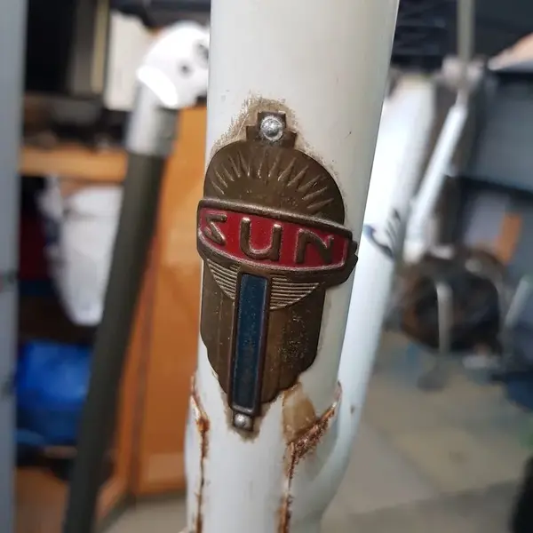Sun Badge lowres.webp